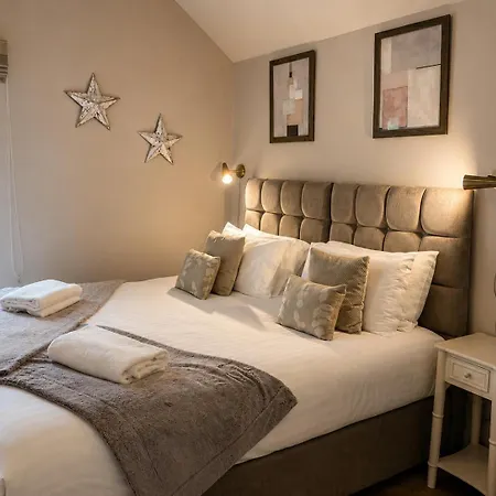 The Warehouse With Free Parking Vakantiehuis *